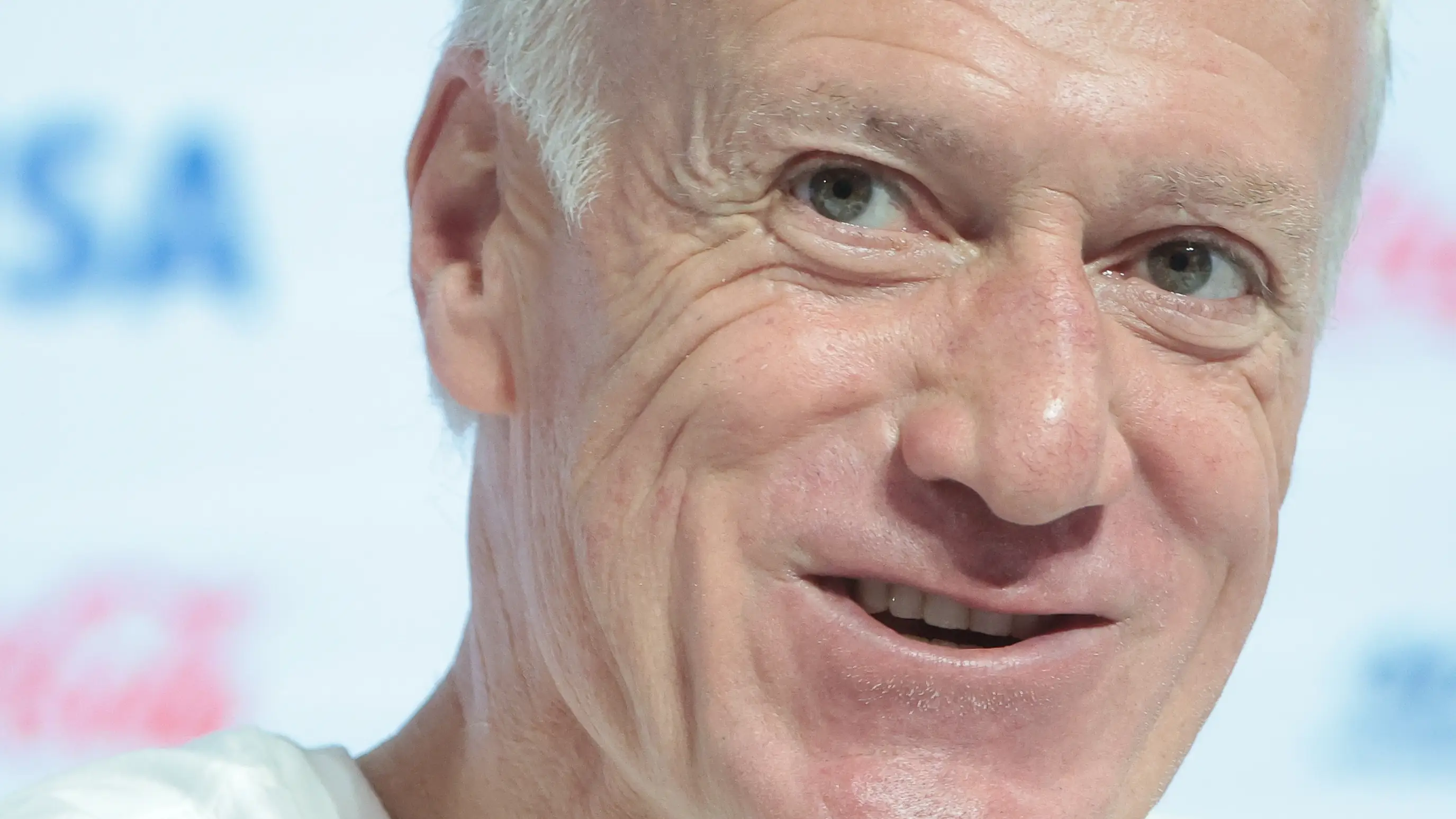 Didier Deschamps en una rueda de prensa en Doha, Qatar Didier Deschamps en una rueda de prensa en Doha, Qatar