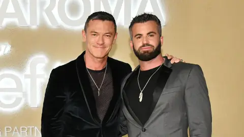 Luke Evans con su novio, el español Fran Tomás Luke Evans con su novio, el español Fran Tomás