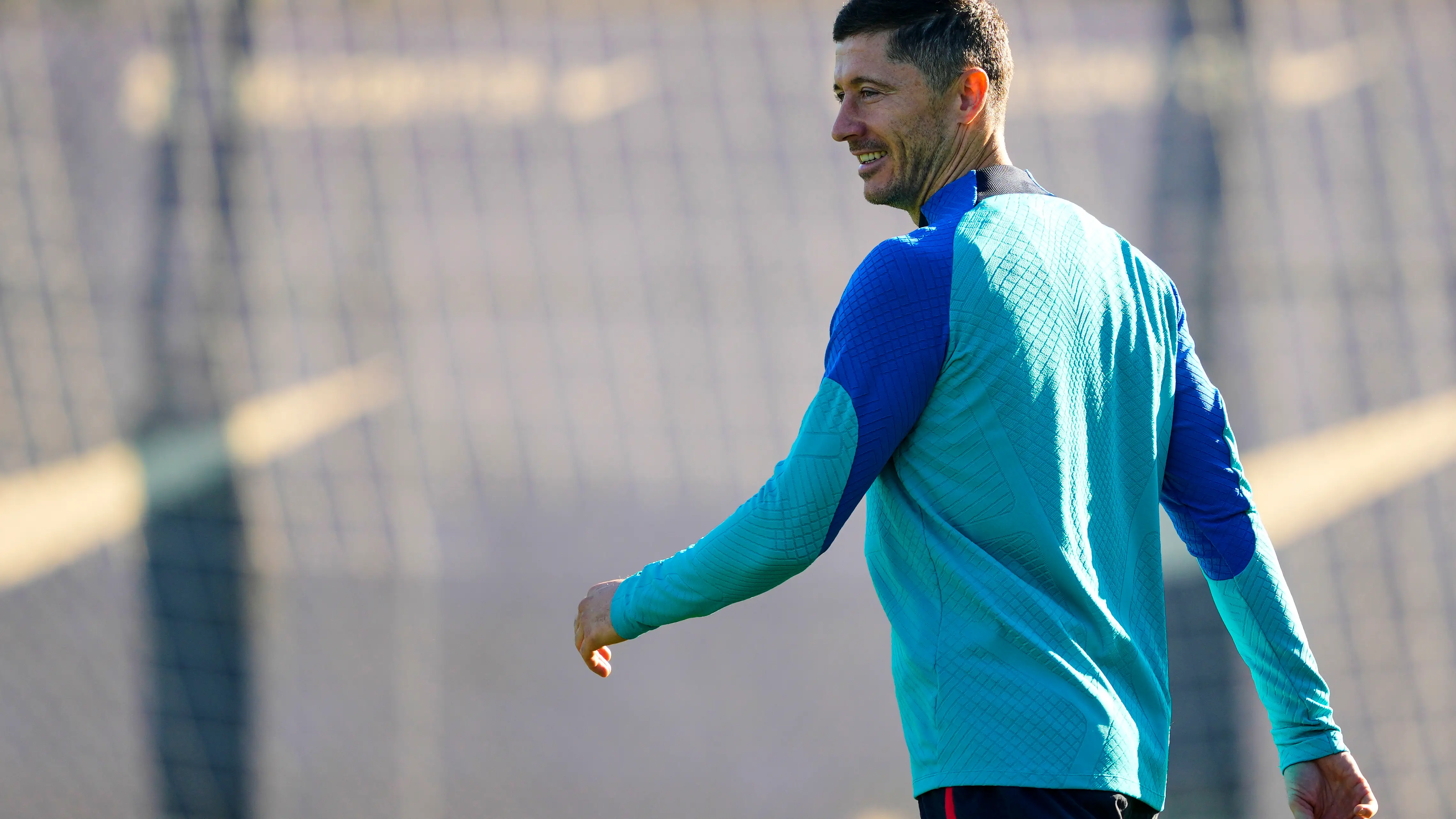 Robert Lewandowski, en un entrenamiento con el Barcelona Robert Lewandowski, en un entrenamiento con el Barcelona