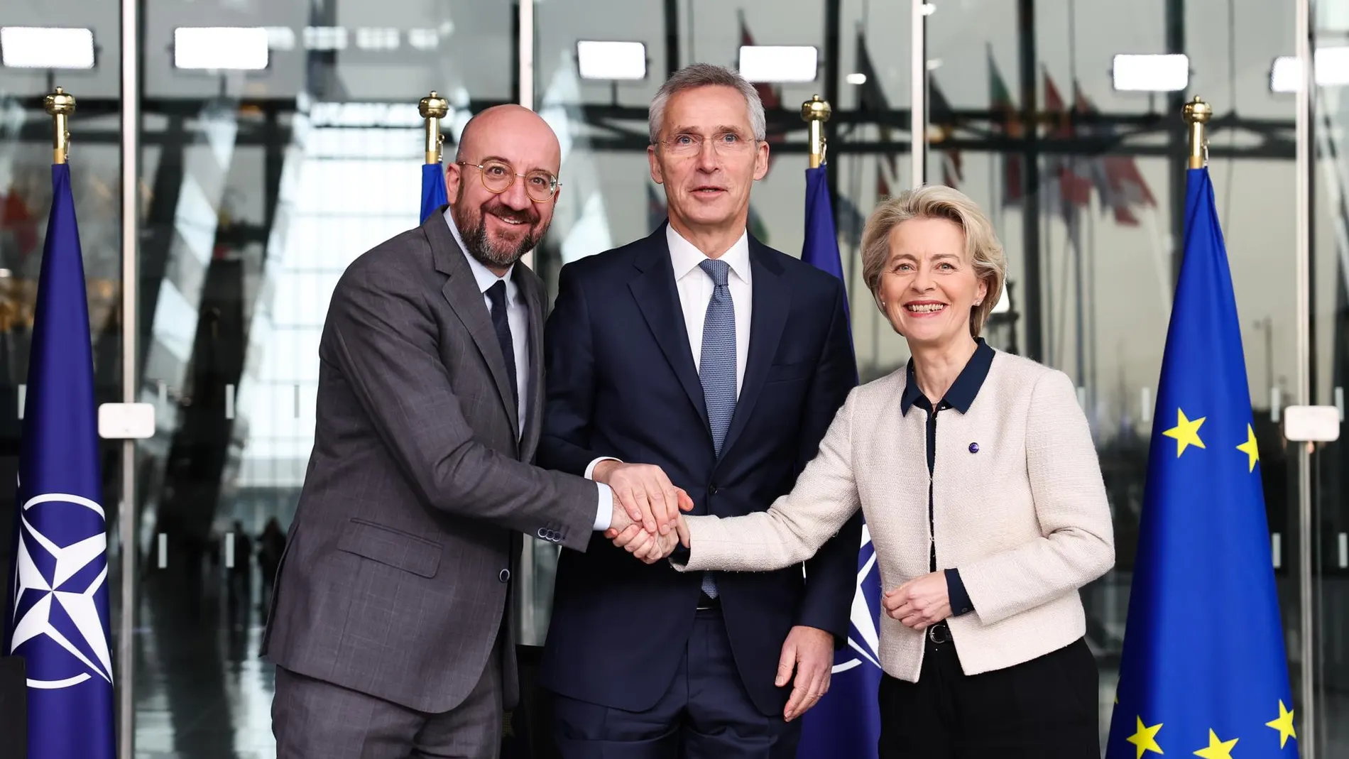 La OTAN firma un acuerdo con la UE