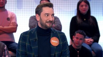 “¿Tienes luego una boda?”: Roberto Leal, maravillado con el look ‘de percha’ de Diego Revuelta 