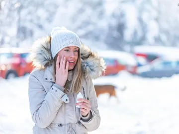 Cuidar la piel de la cara en la nieve Cuidar la piel de la cara en la nieve