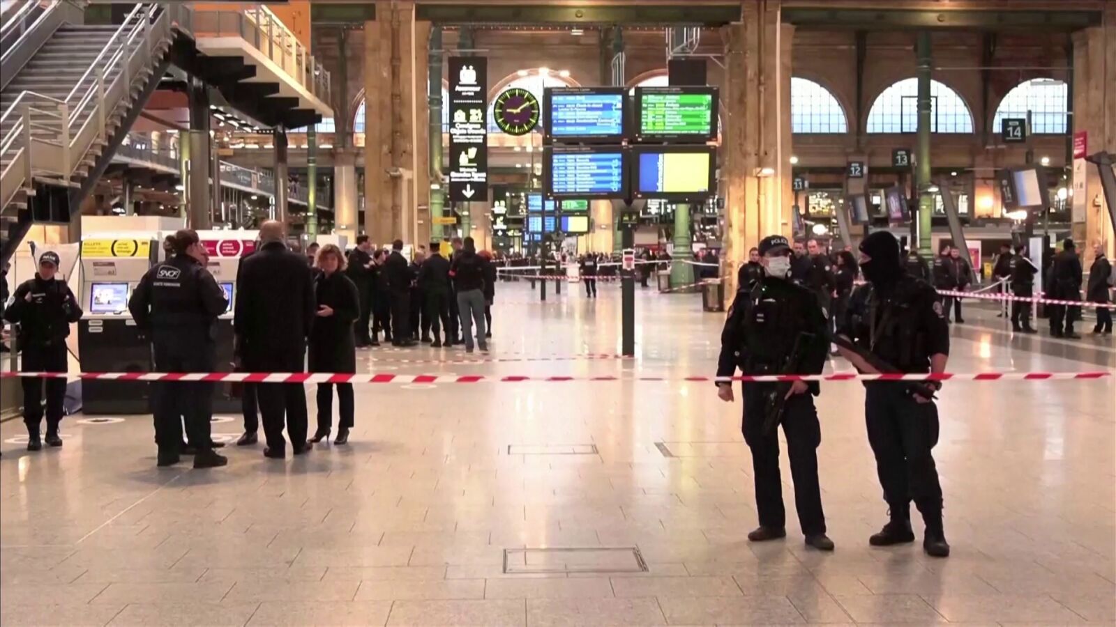 Varios heridos tras un ataque con cuchillo en la estación Norte de París