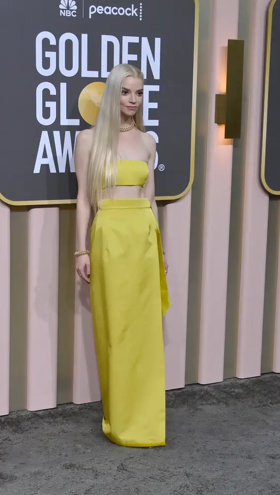 Anya Taylor-Joy, con look amarillo de Christian Dior