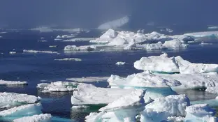 La zona del interior del noroeste de Groenlandia tiene una capa de hielo más fina La zona del interior del noroeste de Groenlandia tiene una capa de hielo más fina
