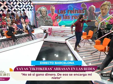 Se siembra el caos en el plató de 'Y ahora Sonsoles' con la visita de... ¿Un gato negro? Se siembra el caos en el plató de 'Y ahora Sonsoles' con la visita de... ¿Un gato negro?