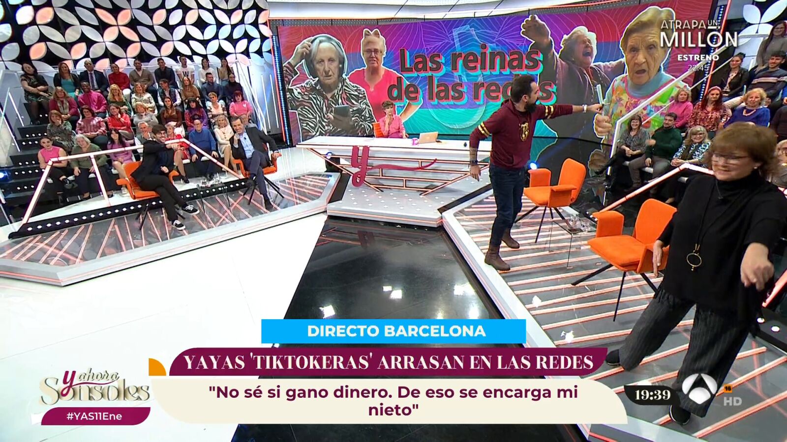 Se siembra el caos en el plató de 'Y ahora Sonsoles' con la visita de... ¿Un gato negro?