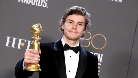 Evan Peters, Globo de Oro a Mejor Actor por la serie de Netflix 'Dahmer' Evan Peters, Globo de Oro a Mejor Actor por la serie de Netflix 'Dahmer'