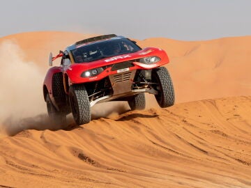 Sebastien Loeb, en acción en la etapa 11 del Dakar 2023