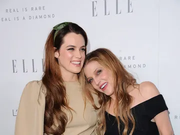 Riley Keough y Lisa Marie Presley Riley Keough y Lisa Marie Presley