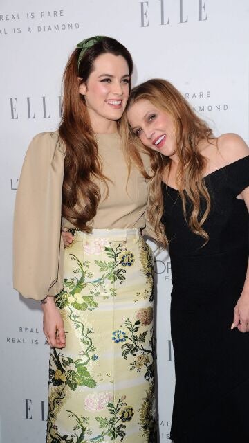 Riley Keough y Lisa Marie Presley 
