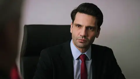 Ilgaz tiene claro que permanecerá al lado de Ceylin sea culpable o inocente: “La apoyaré siempre” Ilgaz tiene claro que permanecerá al lado de Ceylin sea culpable o inocente: “La apoyaré siempre”