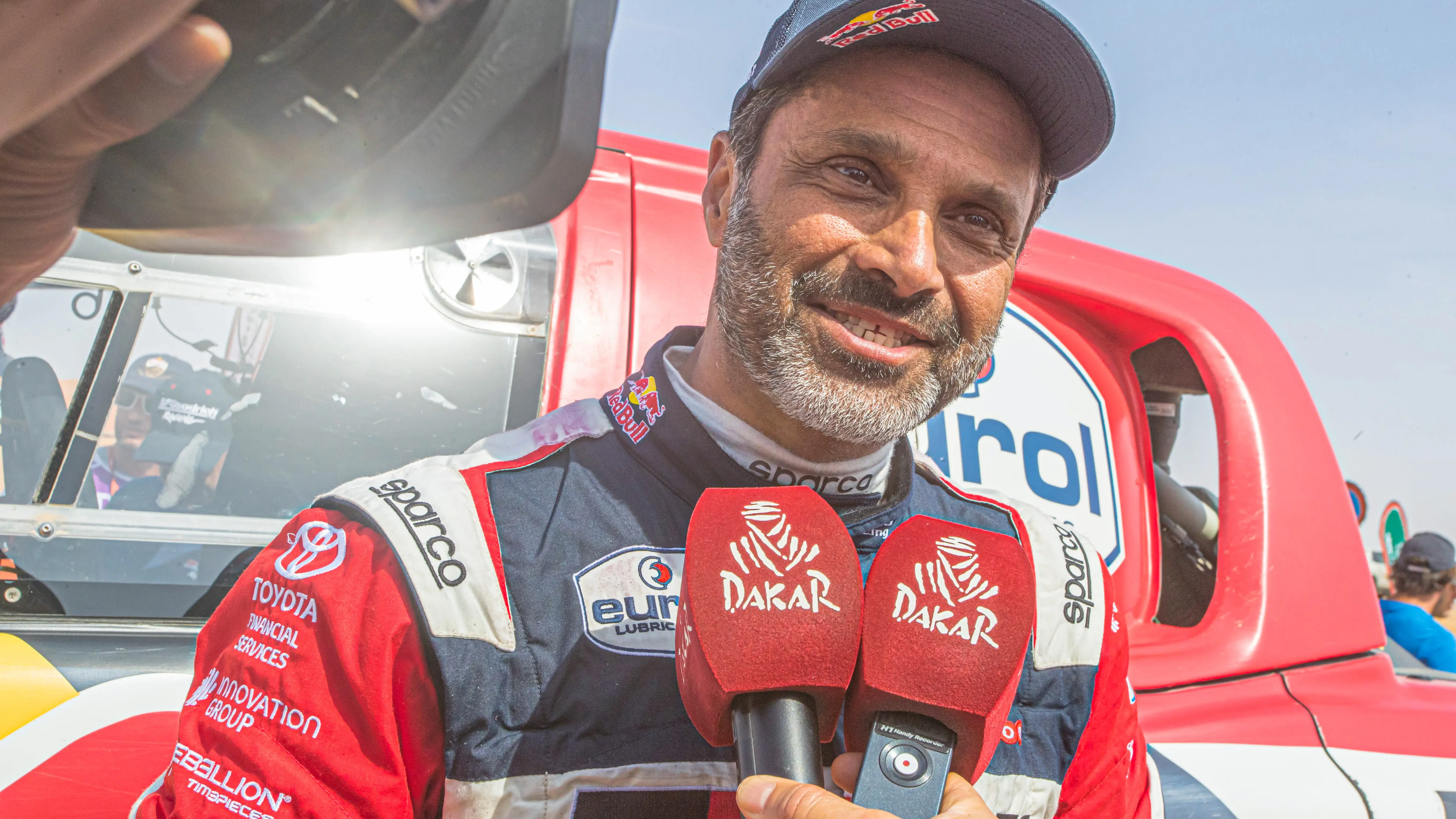Nasser Al-Attiyah se proclama campeón del Rally Dakar por quinta vez en su carrera Nasser Al-Attiyah se proclama campeón del Rally Dakar por quinta vez en su carrera