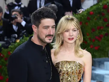 Carey Mulligan y Marcus Mumford Carey Mulligan y Marcus Mumford