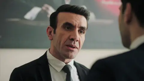 Ilgaz exige a Pars información sobre el caso de Ceylin: “No vengo como fiscal, vengo como marido de la sospechosa” Ilgaz exige a Pars información sobre el caso de Ceylin: “No vengo como fiscal, vengo como marido de la sospechosa”