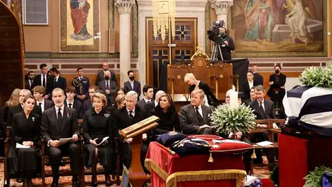 Funeral del exrey Constantino de Grecia Funeral del exrey Constantino de Grecia