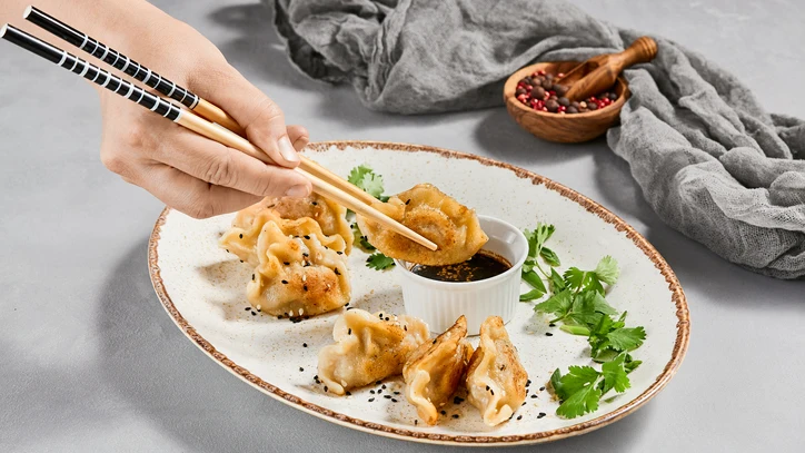 Gyoza y soja Gyoza y soja