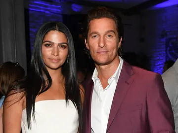 Camila Alves y Matthew McConaughey Camila Alves y Matthew McConaughey