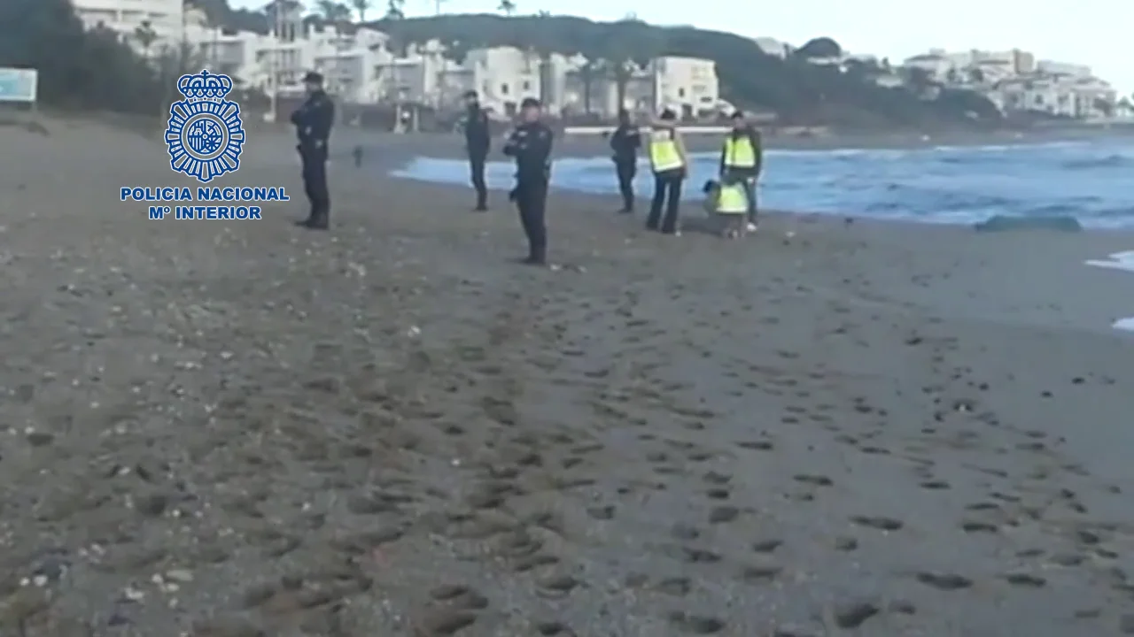 Así ha encontrado la Policía las manos de la mujer mutilada en Marbella Así ha encontrado la Policía las manos de la mujer mutilada en Marbella