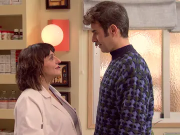 Rocío, valiente, se lanza y vuelve a besar a Hugo Rocío, valiente, se lanza y vuelve a besar a Hugo