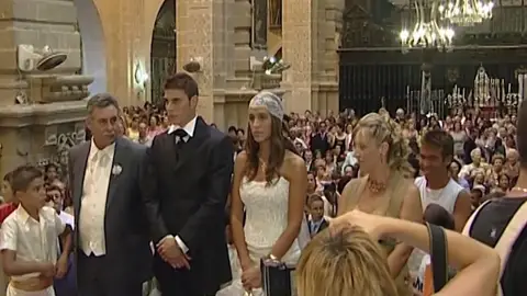 Susana Saborido, sobre su boda con Joaquín Sánchez: “Me tuvo que meter la policía en la iglesia” Susana Saborido, sobre su boda con Joaquín Sánchez: “Me tuvo que meter la policía en la iglesia”