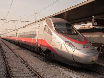 Imagen de archivo de un tren en Italia