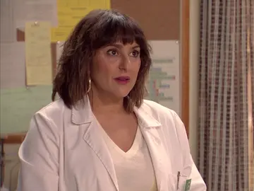 Rocío cambia de actitud con Hugo tras su rechazo: “No voy a ayudarte” Rocío cambia de actitud con Hugo tras su rechazo: “No voy a ayudarte”