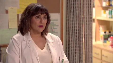 Rocío cambia de actitud con Hugo tras su rechazo: “No voy a ayudarte” Rocío cambia de actitud con Hugo tras su rechazo: “No voy a ayudarte”