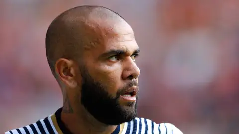Dani Alves, en un partido con el Pumas Dani Alves, en un partido con el Pumas