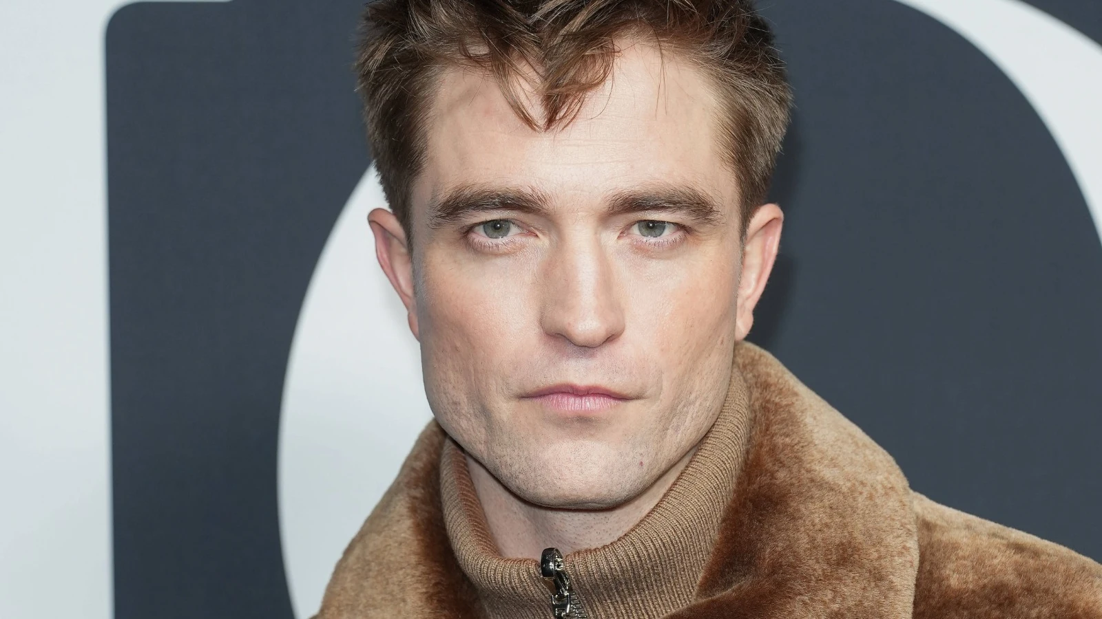 Robert Pattinson en el desfile de Dior Robert Pattinson en el desfile de Dior