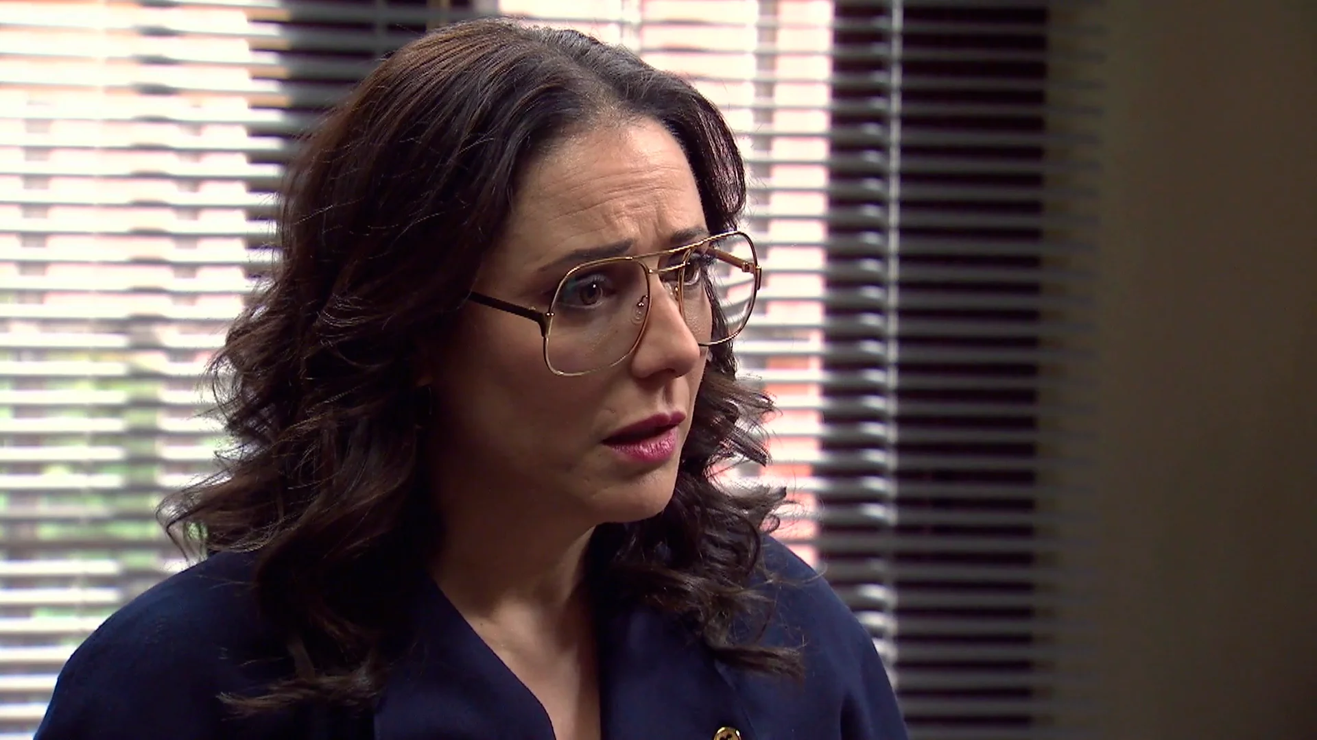 Cristina se rompe al enterarse de que su padre ha muerto: “Ha sufrido un infarto” Cristina se rompe al enterarse de que su padre ha muerto: “Ha sufrido un infarto”