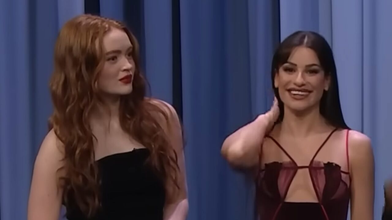 El feo de Lea Michele en directo a Sadie Sink al apartarla deliberadamente y quitarle el sitio en este v deo viral