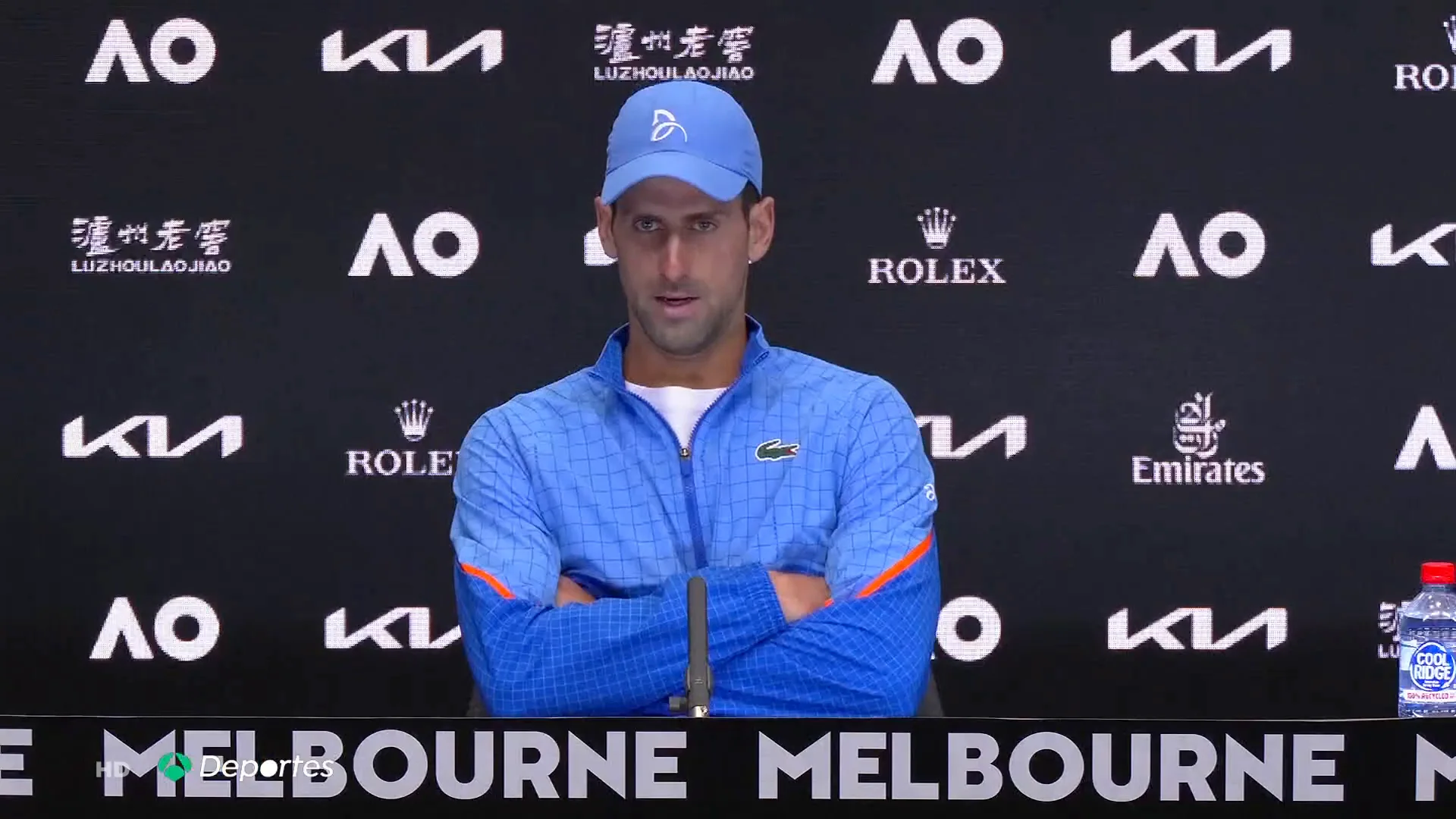 Djokovic defiende a su padre: "Se pensaba que era la bandera de Serbia"