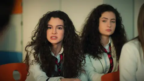 Doruk y Asiye, más distanciados que nunca: ¿Podrán resolver sus diferencias? Doruk y Asiye, más distanciados que nunca: ¿Podrán resolver sus diferencias?