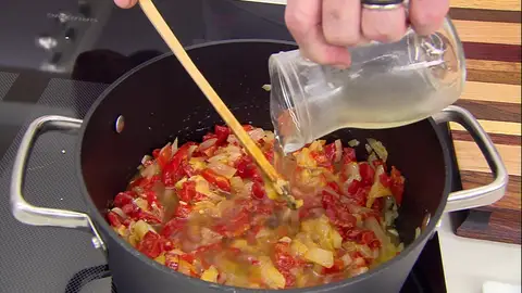 Elabora la salsa Elabora la salsa