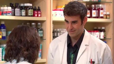 Hugo anima a Rocío a comercializar su crema: “No voy a dejar que te quedes en la sombra” Hugo anima a Rocío a comercializar su crema: “No voy a dejar que te quedes en la sombra”