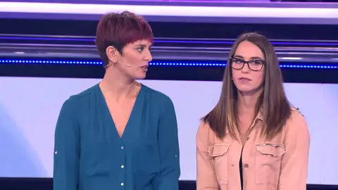 ¡Ataque salvaje! La mamba negra devora a Sara y Sonia en la segunda pregunta ¡Ataque salvaje! La mamba negra devora a Sara y Sonia en la segunda pregunta