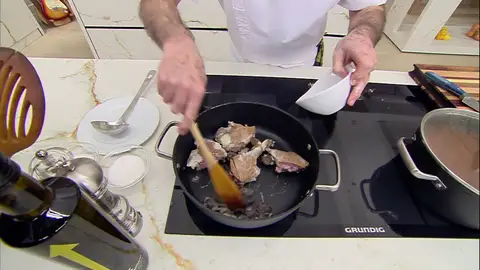 Incorpora las mollejas y cocina todo Incorpora las mollejas y cocina todo