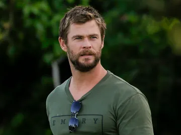 Chris Hemsworth Chris Hemsworth
