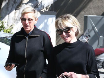 Portia de Rossi y Ellen DeGeneres