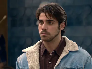 Ciriaco finge que ha pasado página tras descubrir que Andrea se casa: “Es su decisión, no se puede cambiar” Ciriaco finge que ha pasado página tras descubrir que Andrea se casa: “Es su decisión, no se puede cambiar”