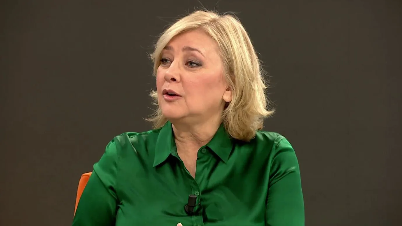 Amparo Larrañaga. Amparo Larrañaga.