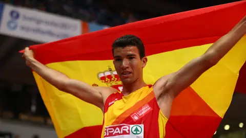 El atleta Adel Mechaal El atleta Adel Mechaal