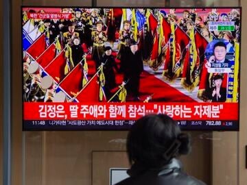 Imagen del desfile de Pionyang (Corea del Norte) donde se exhiben misiles ICBM y armas nucleares tácticas