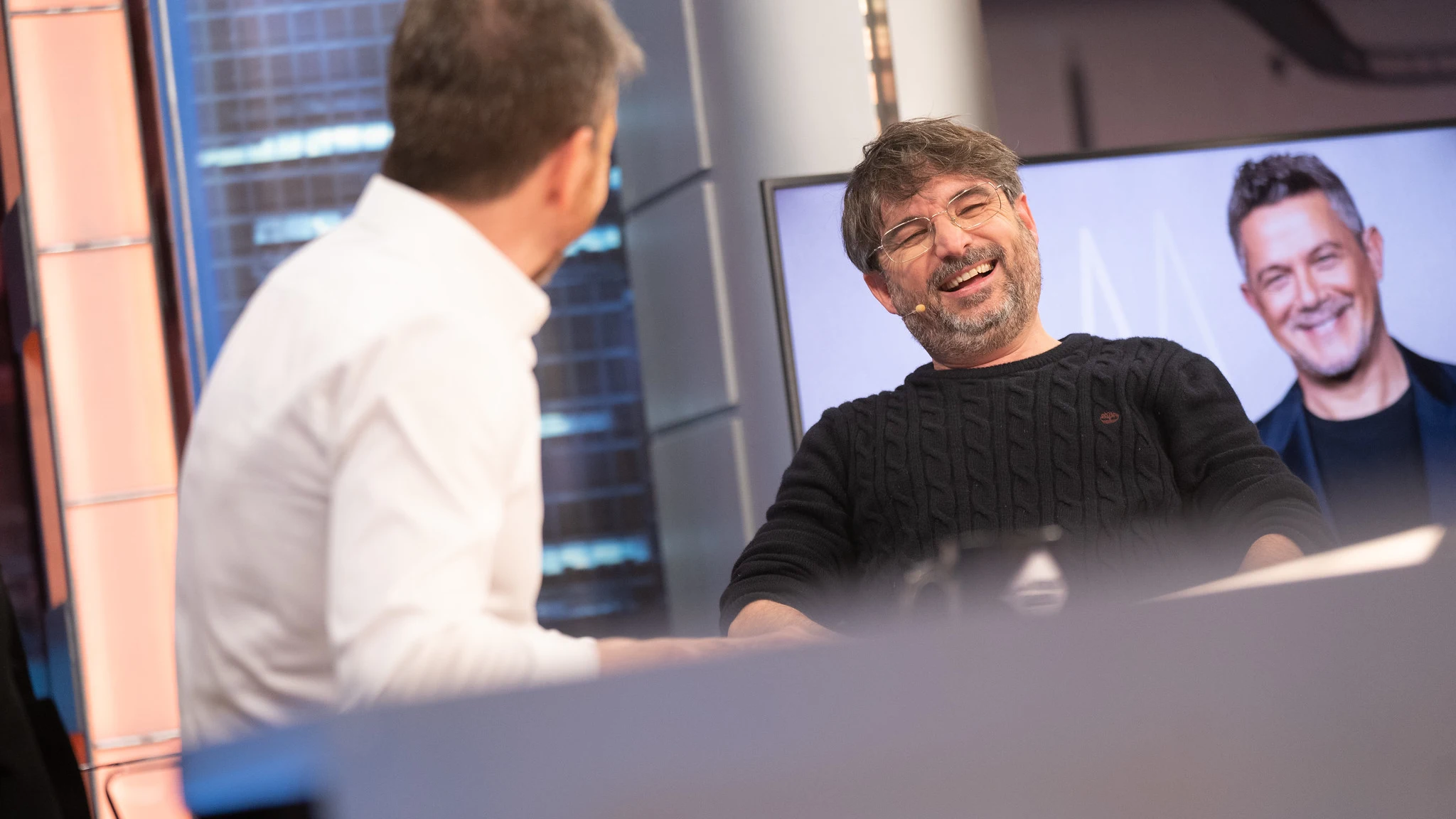 Jordi Évole, sobre su nueva faceta como cantante: ¿Qué mensaje le ha mandado Alejandro Sanz? Jordi Évole, sobre su nueva faceta como cantante: ¿Qué mensaje le ha mandado Alejandro Sanz?