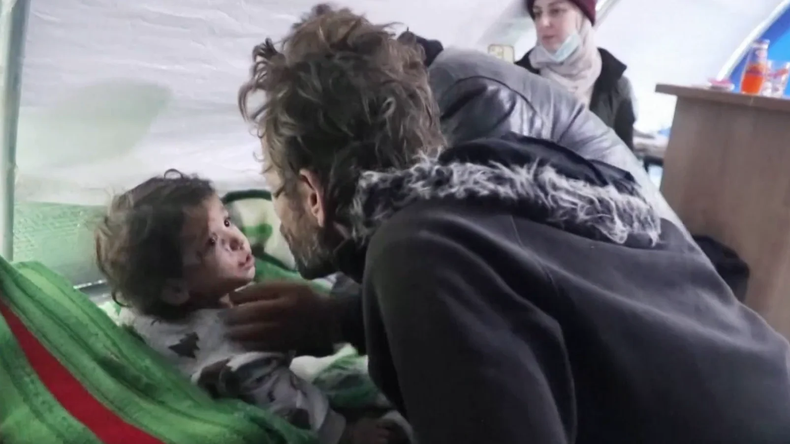 Un hijo se reencuentra con su padre