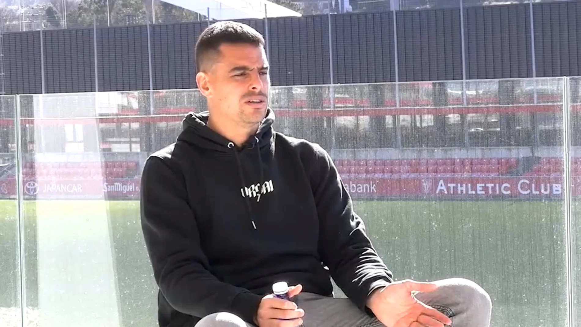 Dani García durante la entrevista a EUP! de Durangaldeko Telebista Dani García durante la entrevista a EUP! de Durangaldeko Telebista