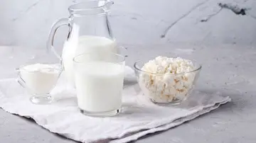 ¿Qué es el kéfir y por qué es más caro que el yogur?