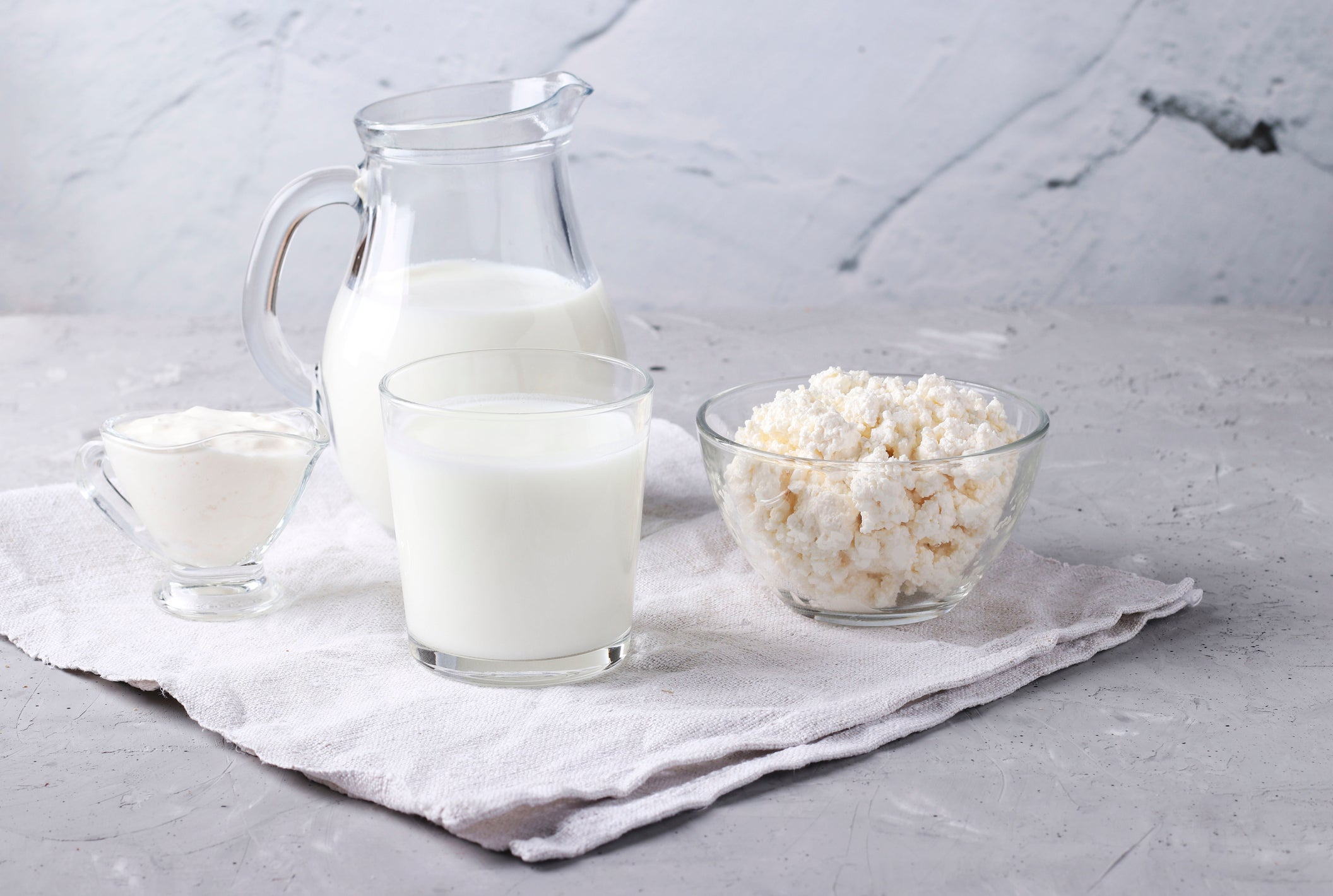 ¿Qué es el kéfir y por qué es más caro que el yogur?