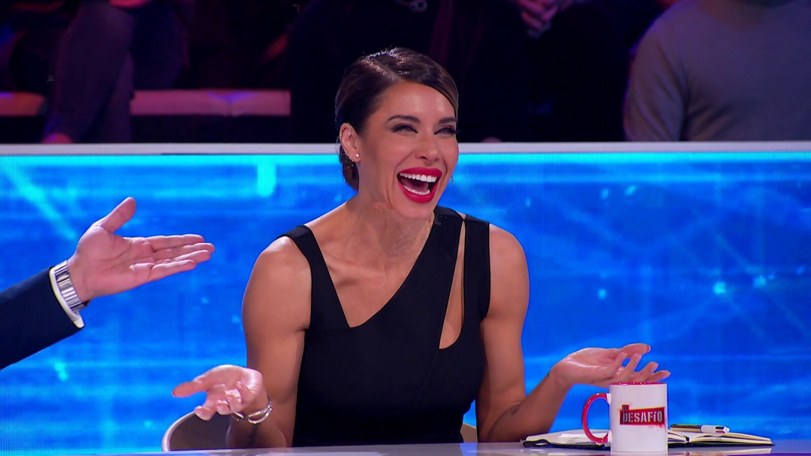 Juan del Val defiende a Pilar Rubio: “¿Cómo puede ser esta cara una pesadilla?”
